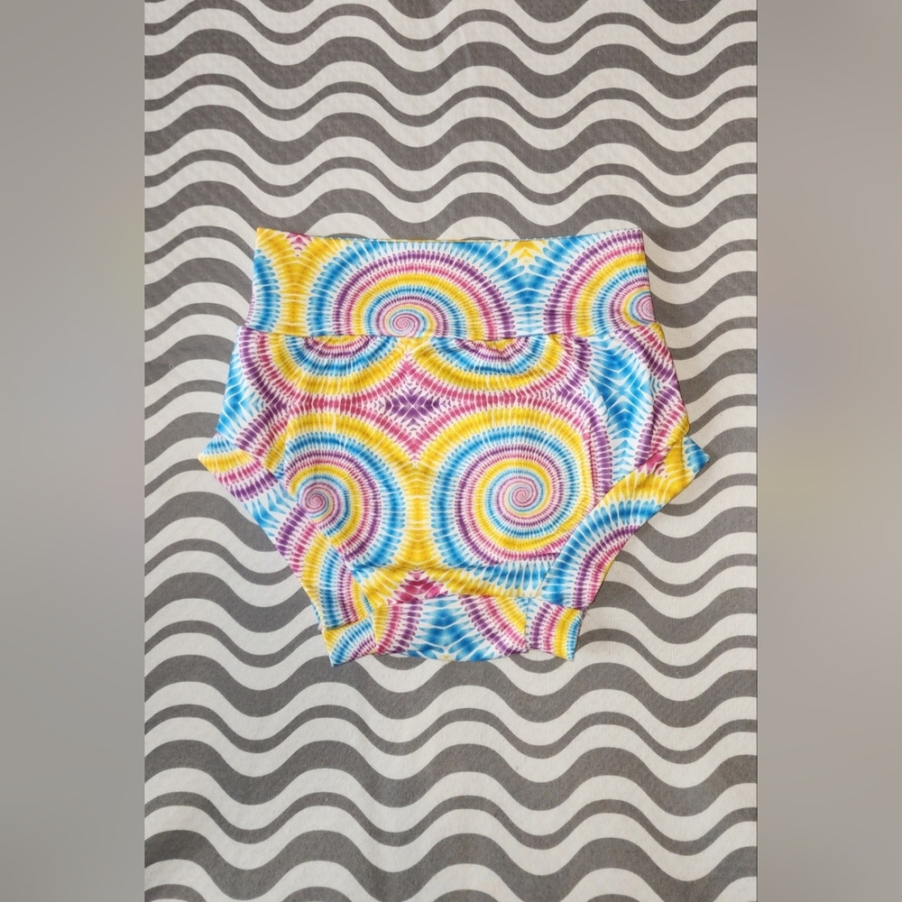 2T Boutique Swirl Bummies